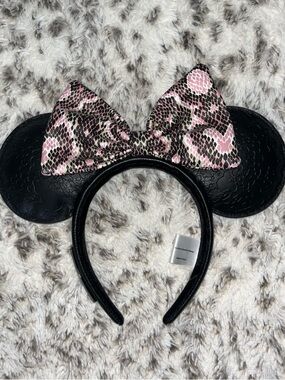 Loungefly Black Minnie Ear Headband with Pink Leopard Bow